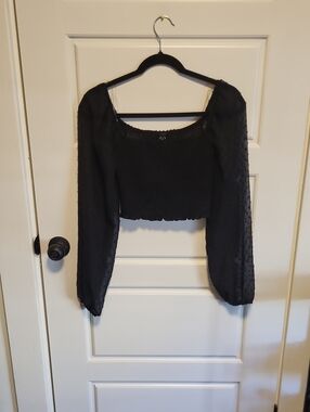 Windsor Black Puff-Sleeve Smocked Crop Top